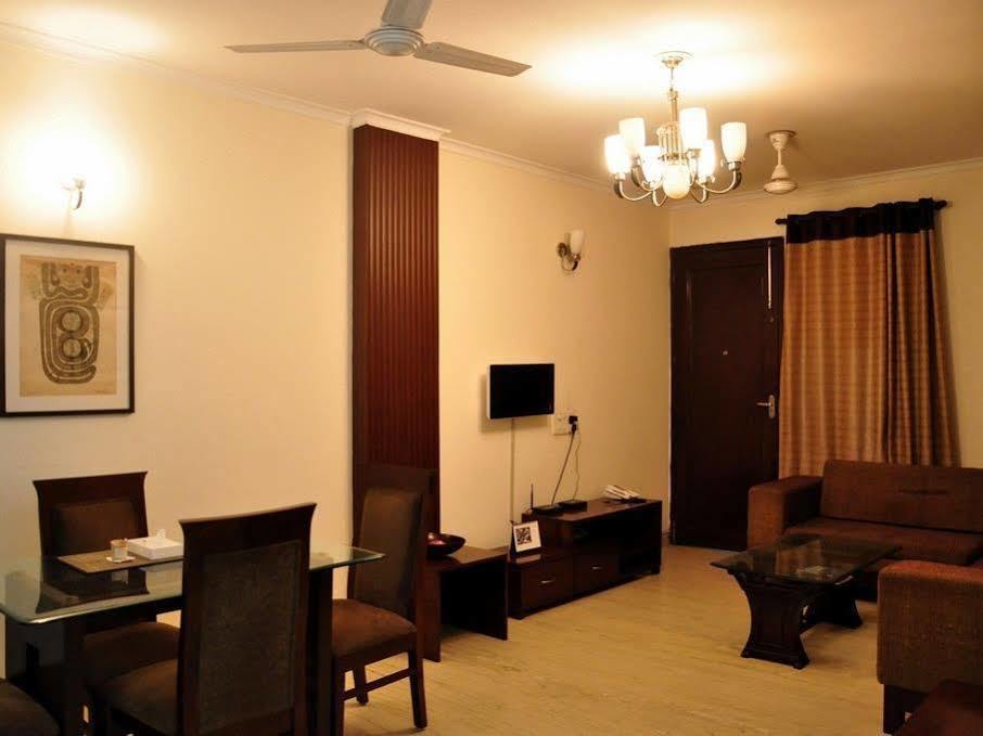 2Bhk Comfortable Furnished Serviced Apartments In Hauz Khas - Woodpecker Apartments 新德里 外观 照片