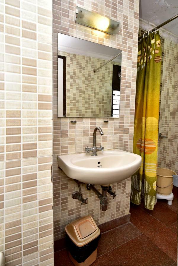 2Bhk Comfortable Furnished Serviced Apartments In Hauz Khas - Woodpecker Apartments 新德里 外观 照片